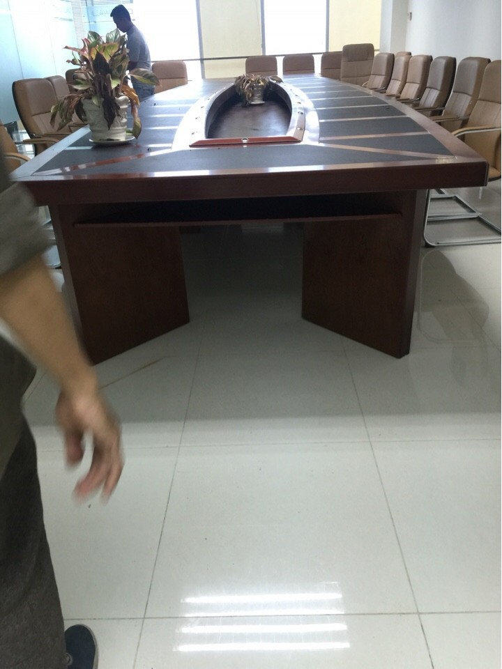 Dịch vụ thanh lý bàn ghế văn phòng cũ tại quận 12